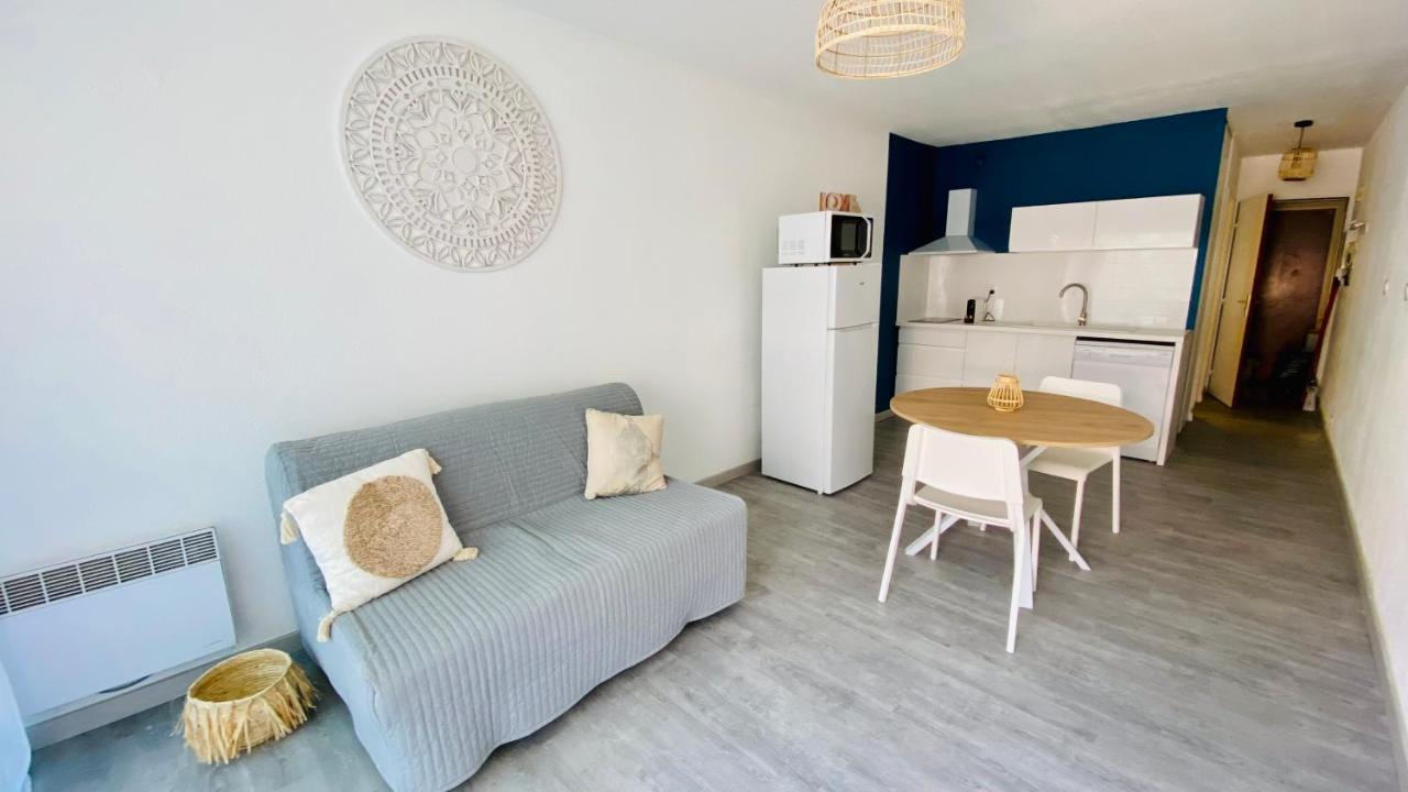 BEN AQUI Super appartement à 100m de la mer Canet-en-Roussillon Esterno foto