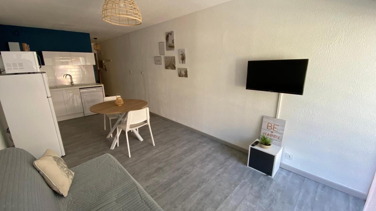 BEN AQUI Super appartement à 100m de la mer Canet-en-Roussillon Esterno foto